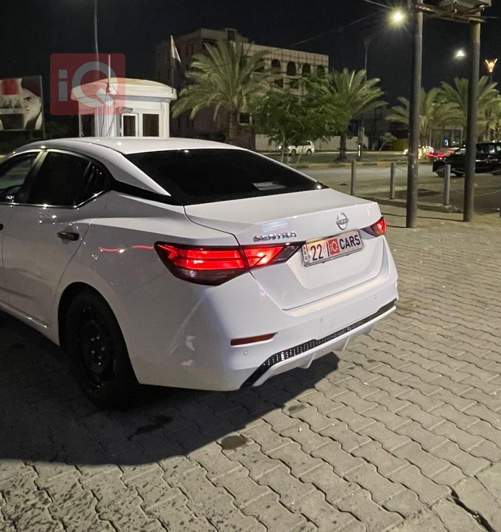 نيسان سنترا
